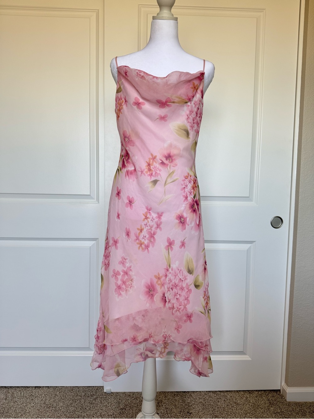 Vintage Y2K pink floral slip dress